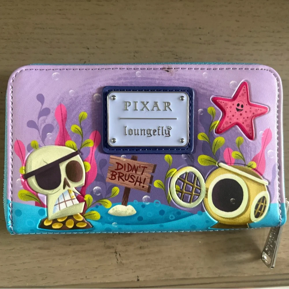 Finding Nemo Loungefly Wallet - Picture 2 of 3